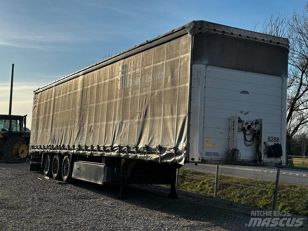 Schmitz SCS 24 L Брезентови ремаркета
