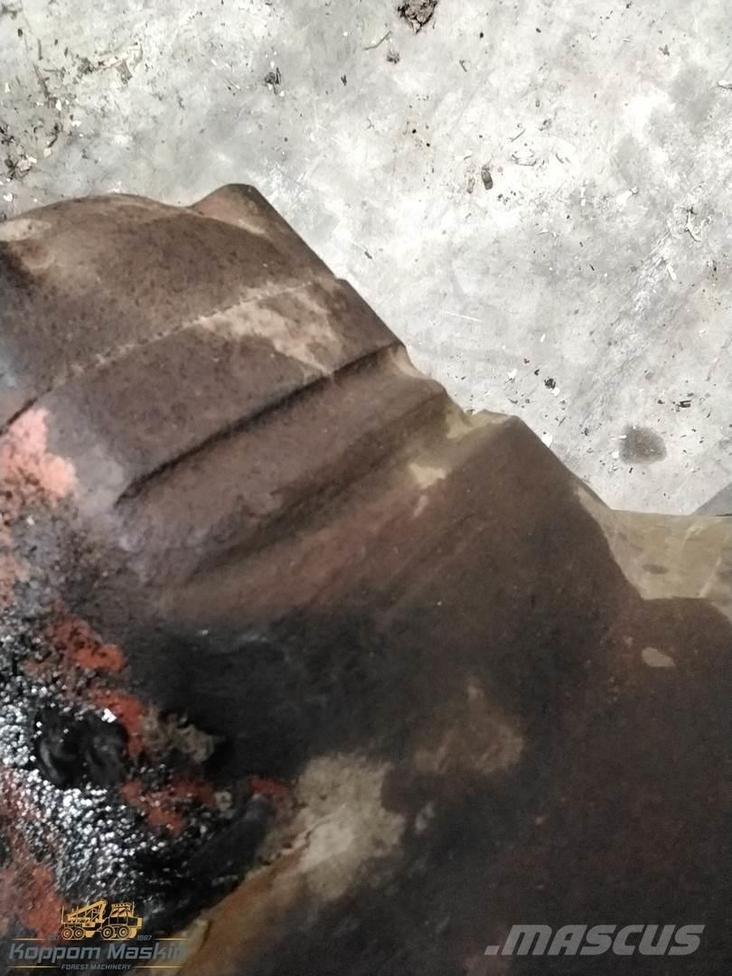 Timberjack 1270b Предаване