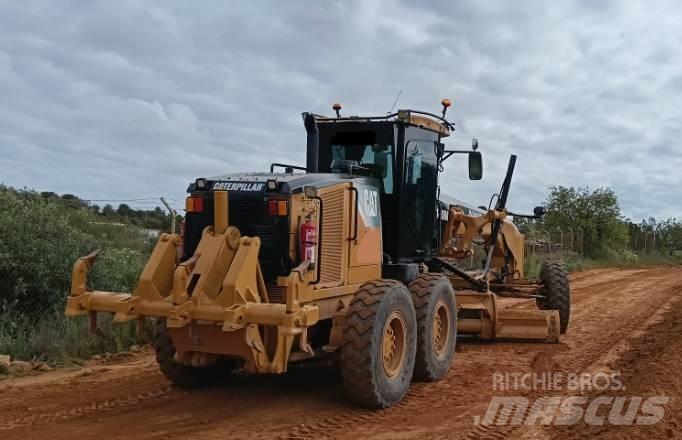 CAT 140 M Грейдери