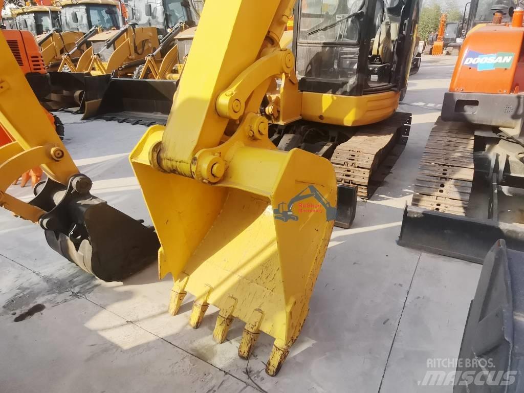 Komatsu PC60 Мини екскаватори < 7 т