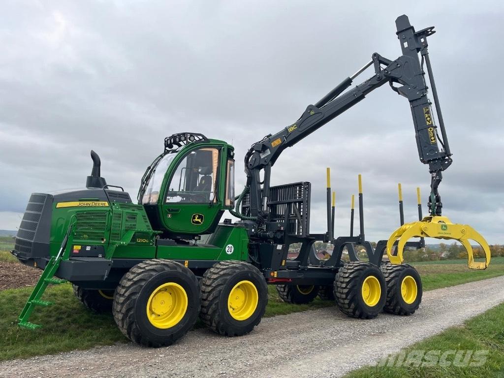 John Deere 1210G Форуардери