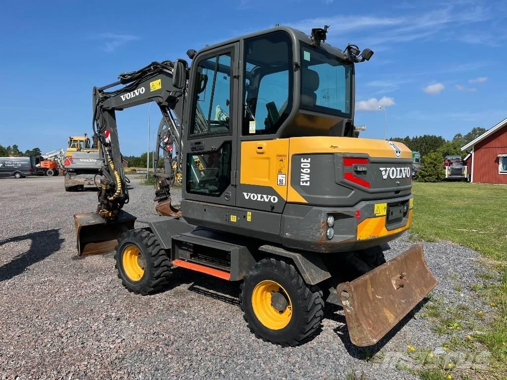 Volvo EW 60 E Колесни екскаватори