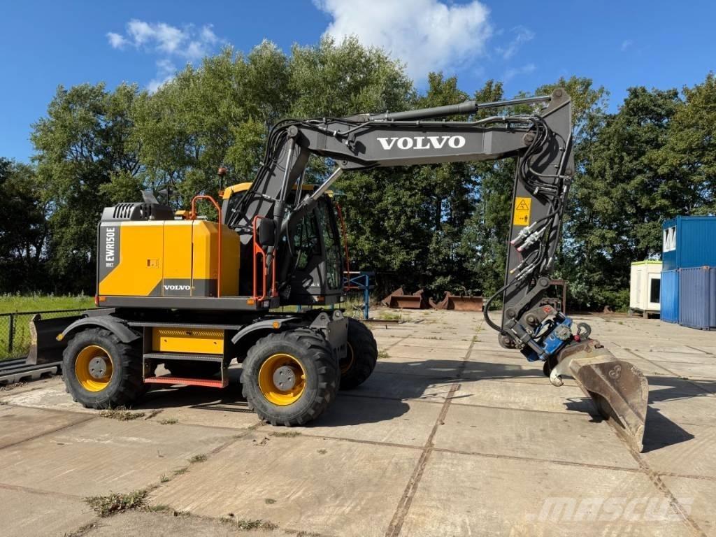 Volvo EWR 150 E Колесни екскаватори