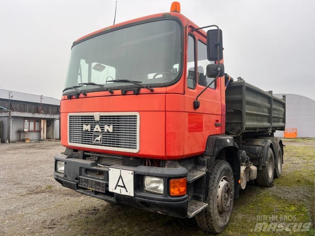 MAN F 08 Самосвал