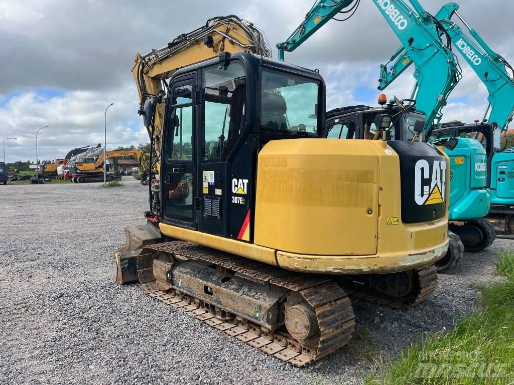CAT 307 E2 Средни екскаватори 7т - 12т