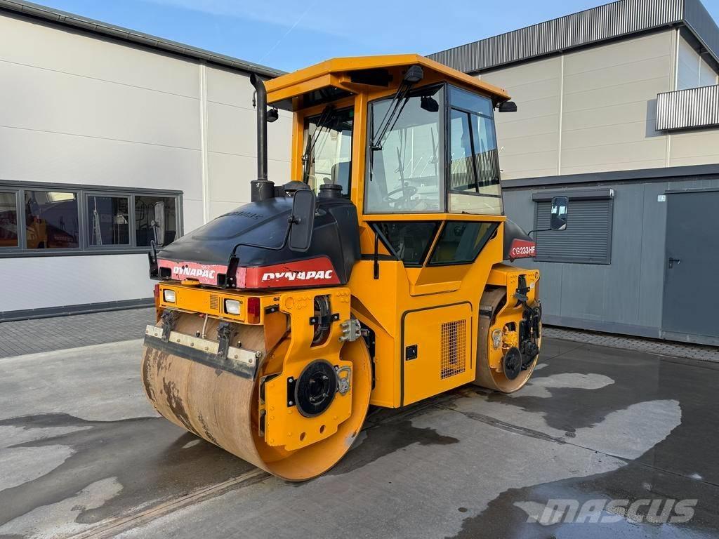 Dynapac CG 233 HF Двойни барабанни ролки
