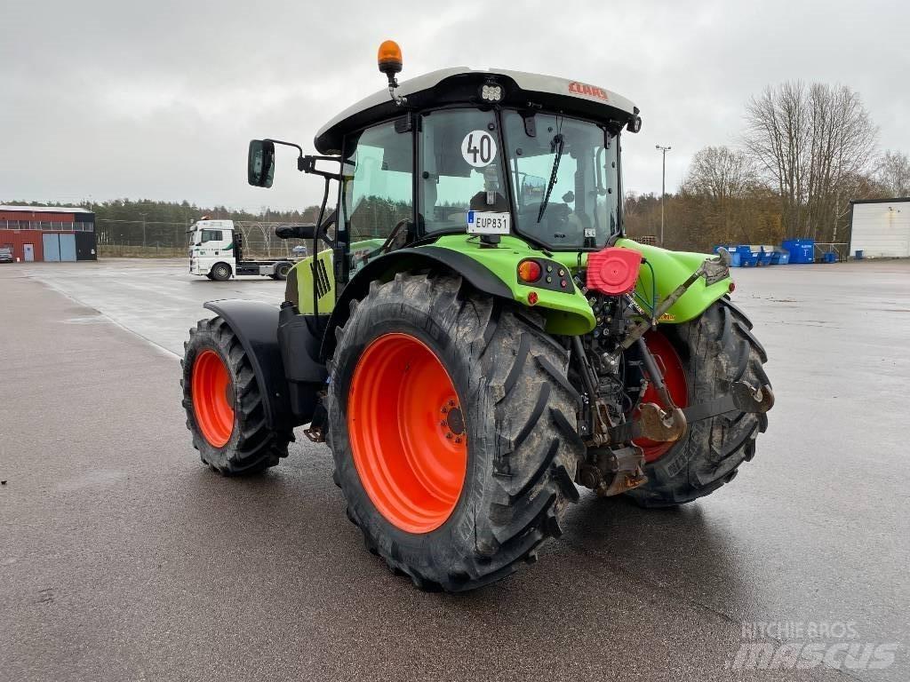 CLAAS Arion 420 Трактори