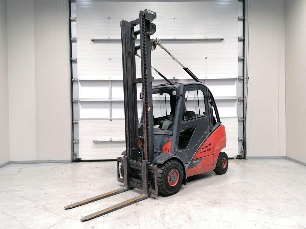 Linde H30T-02 Камиони с АГУ