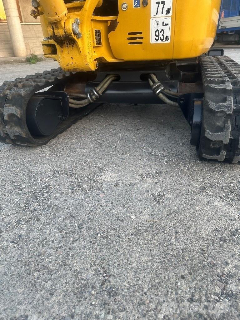 Komatsu PC16R-HS Верижен екскаватор