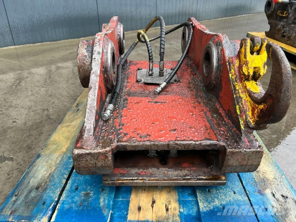 Engcon S70 - 323D Бързи съединители