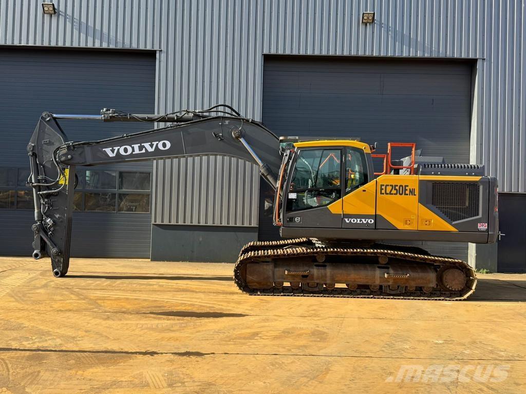 Volvo EC250ENL Верижен екскаватор