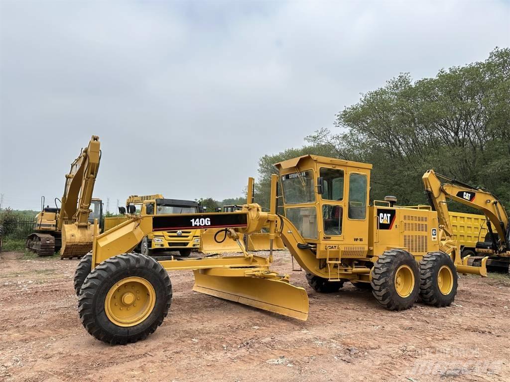 CAT 140G Грейдери