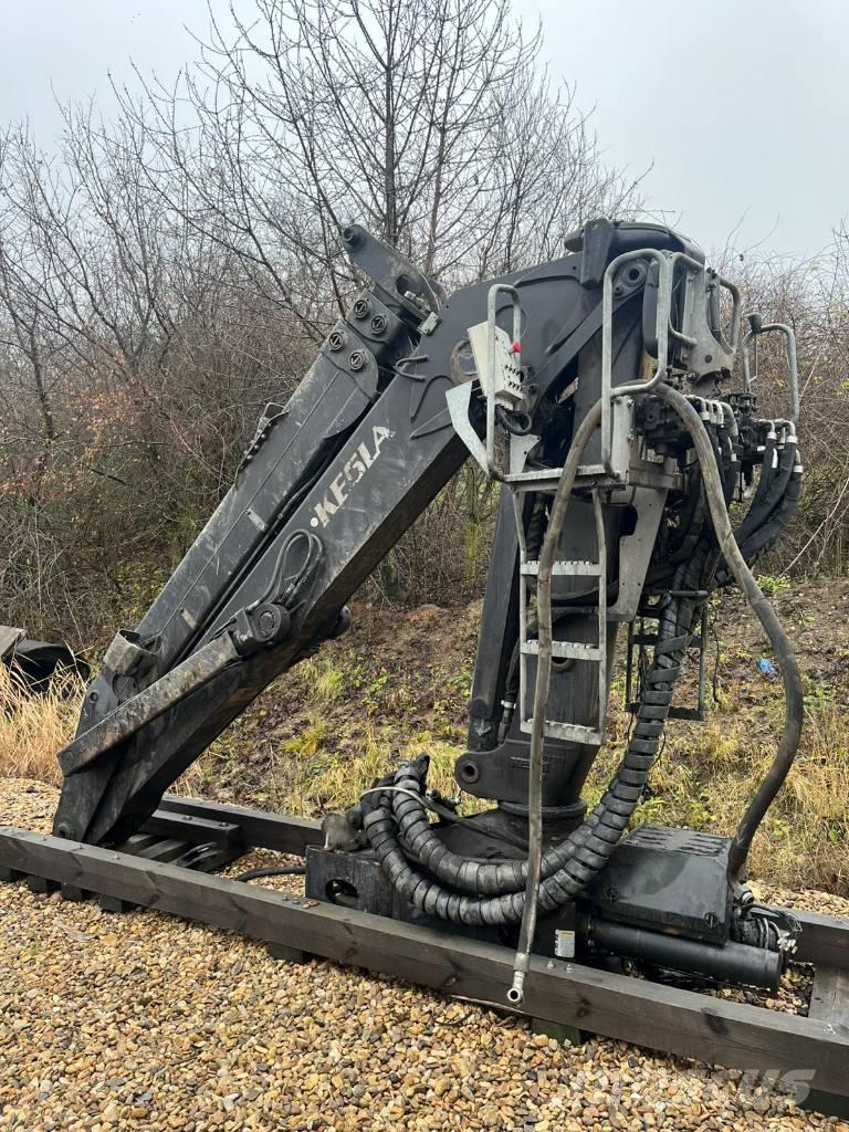 Kesla 2114ZT Екскаватори