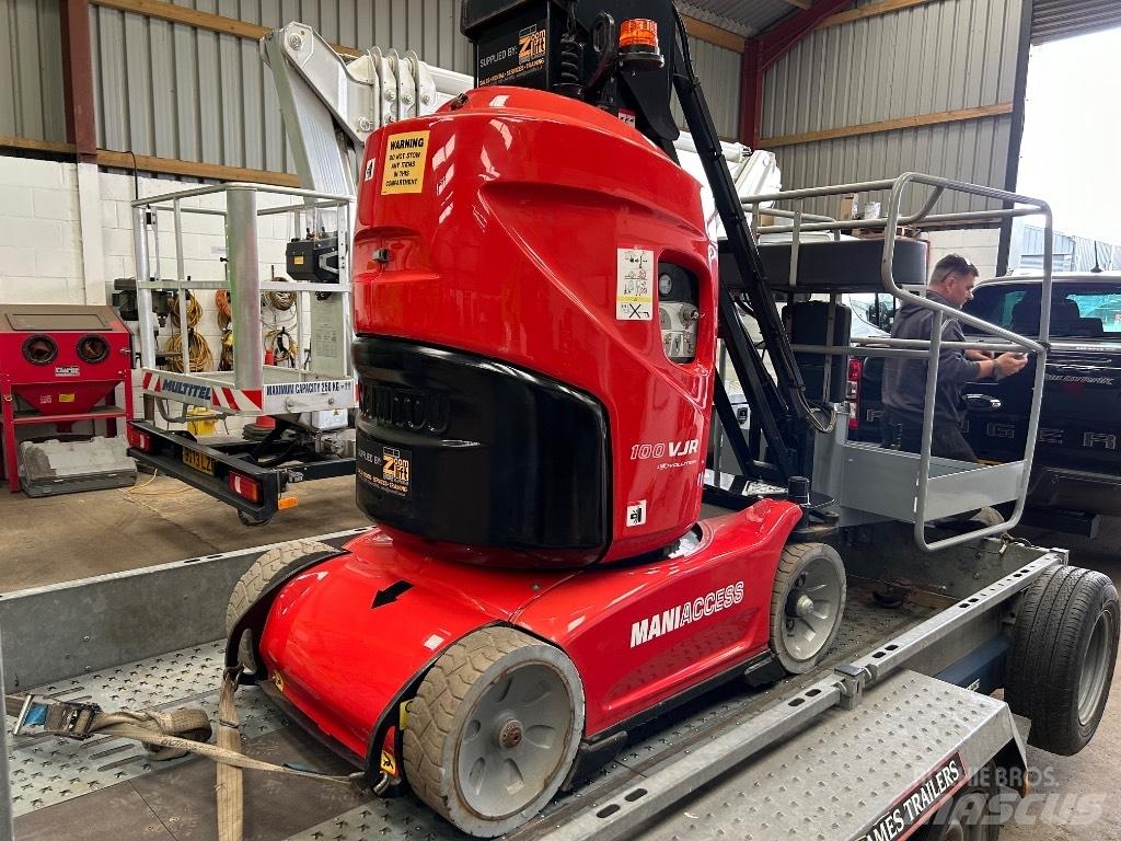Manitou 100 VJR Вертикални мачтови повдигачи
