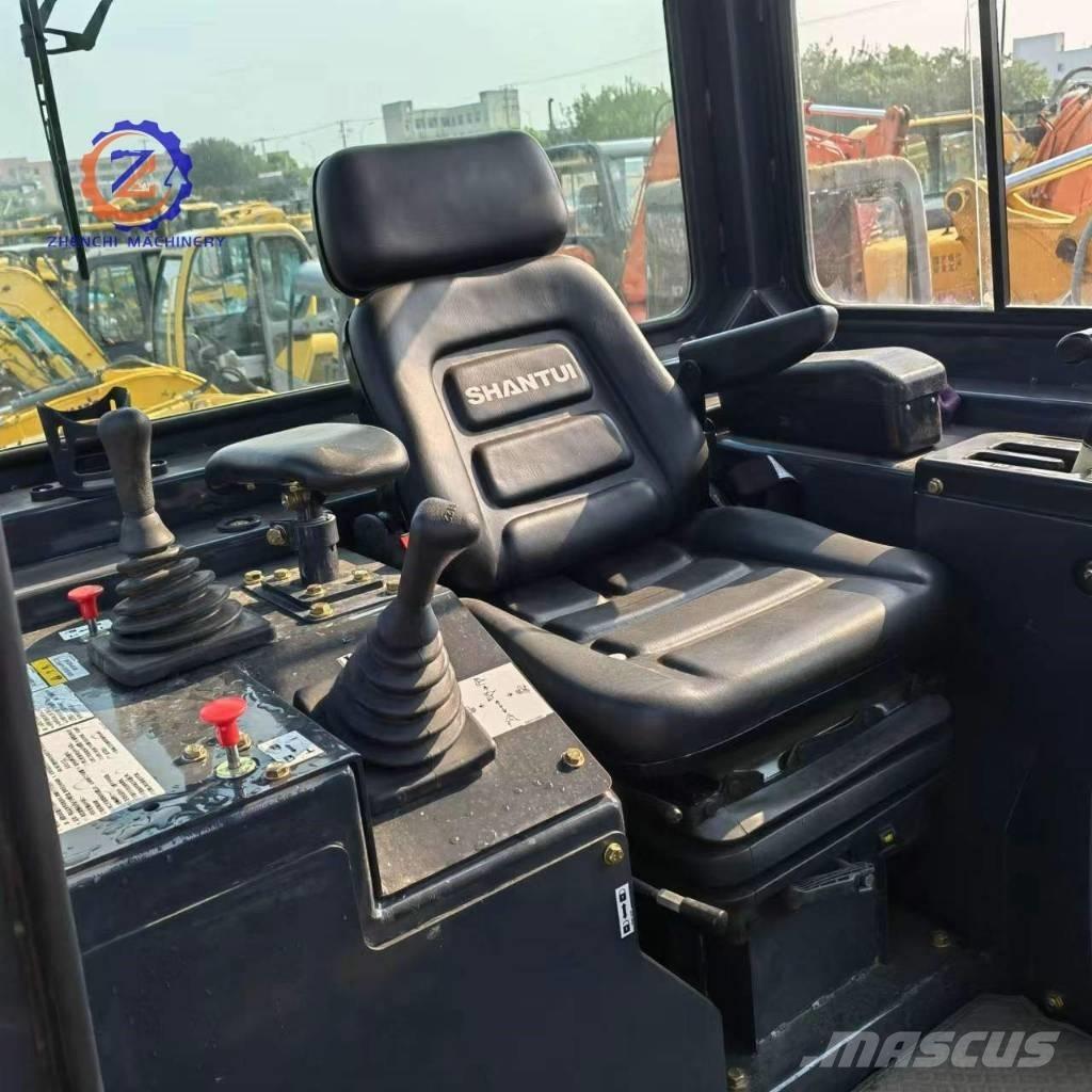 Shantui SD 22 Верижни булдозери
