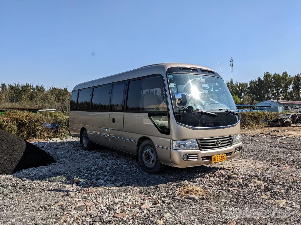 Toyota Coaster Bus Мини бусове
