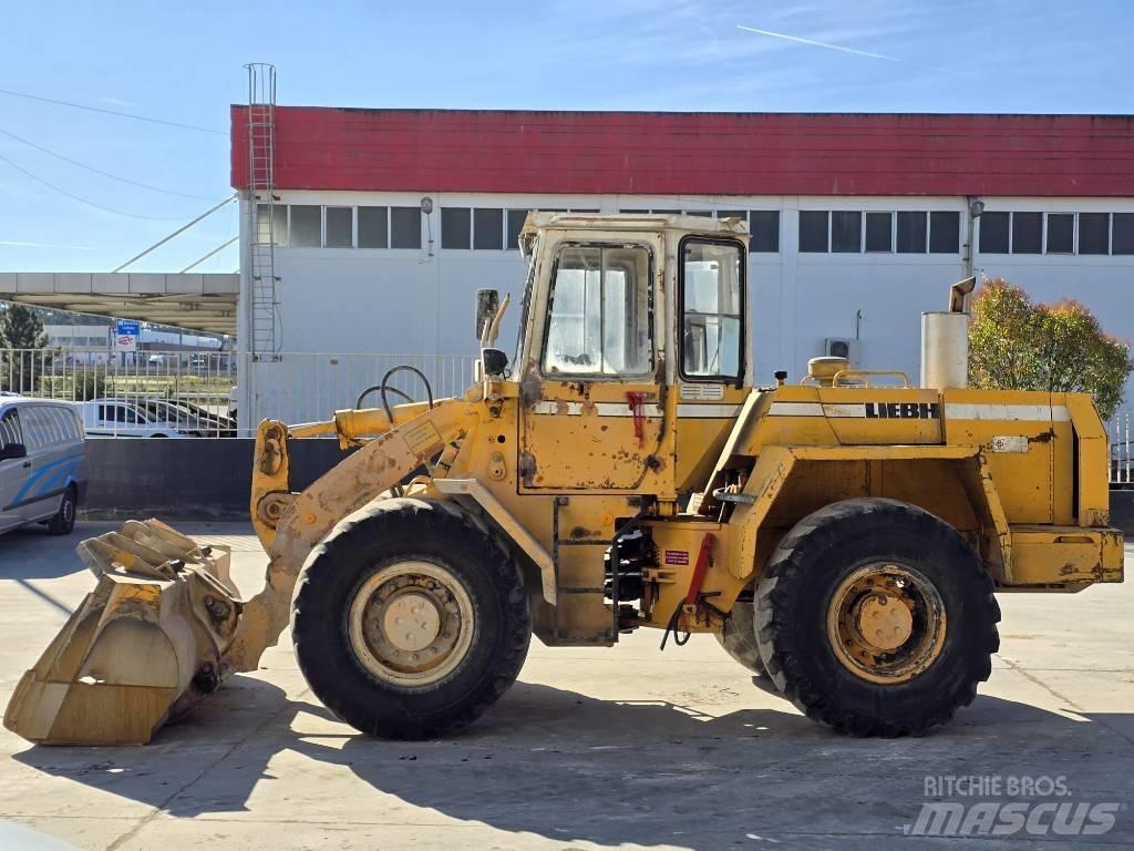 Liebherr L521 Колесни товарачи