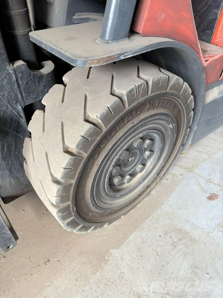 Toyota 7 FBMF 25 Електрически вилични кари-повдигачи