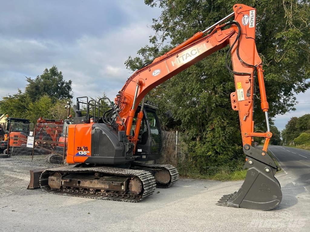Hitachi ZX 135 US-6 Верижен екскаватор