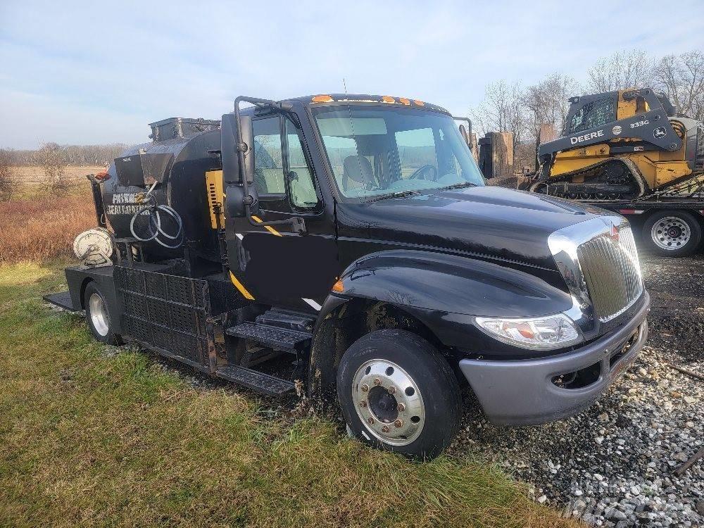 International 4300 Други