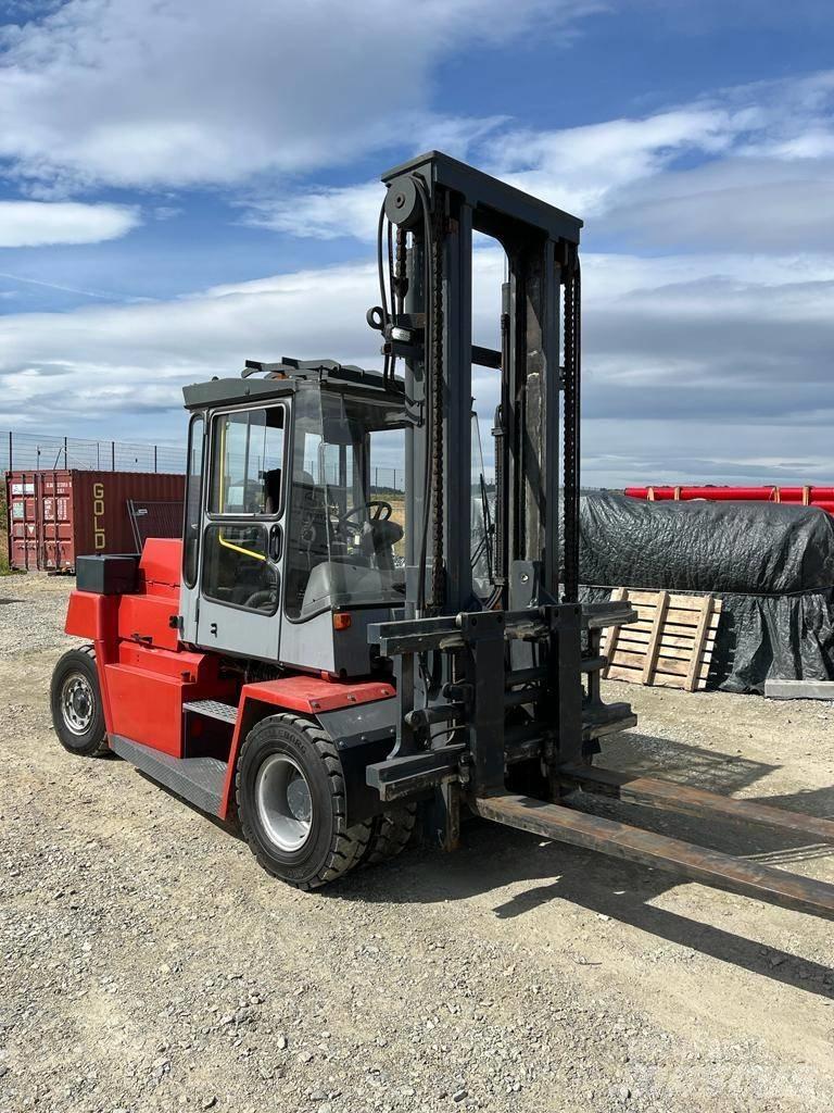 Kalmar DCD 80-9 Дизелови камиони
