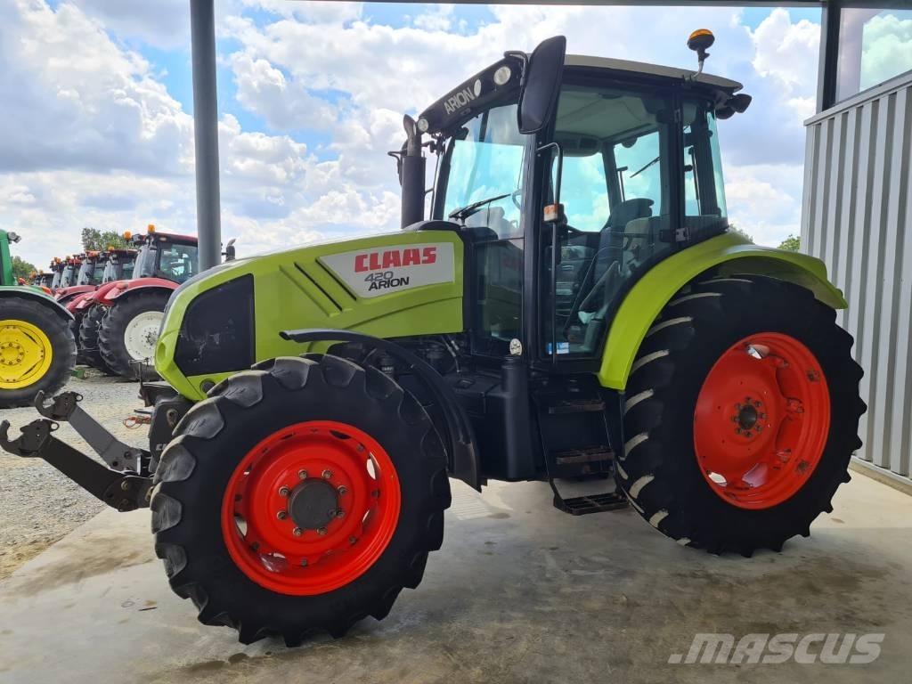 CLAAS Arion 420 Трактори