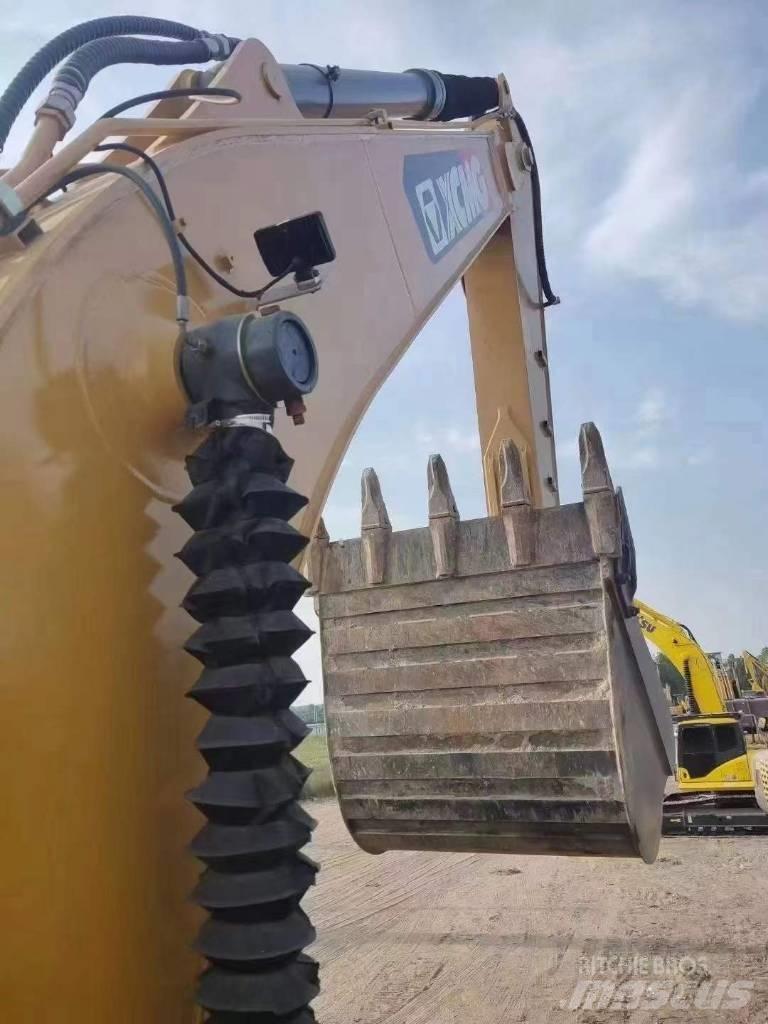 XCMG XE215 Верижен екскаватор