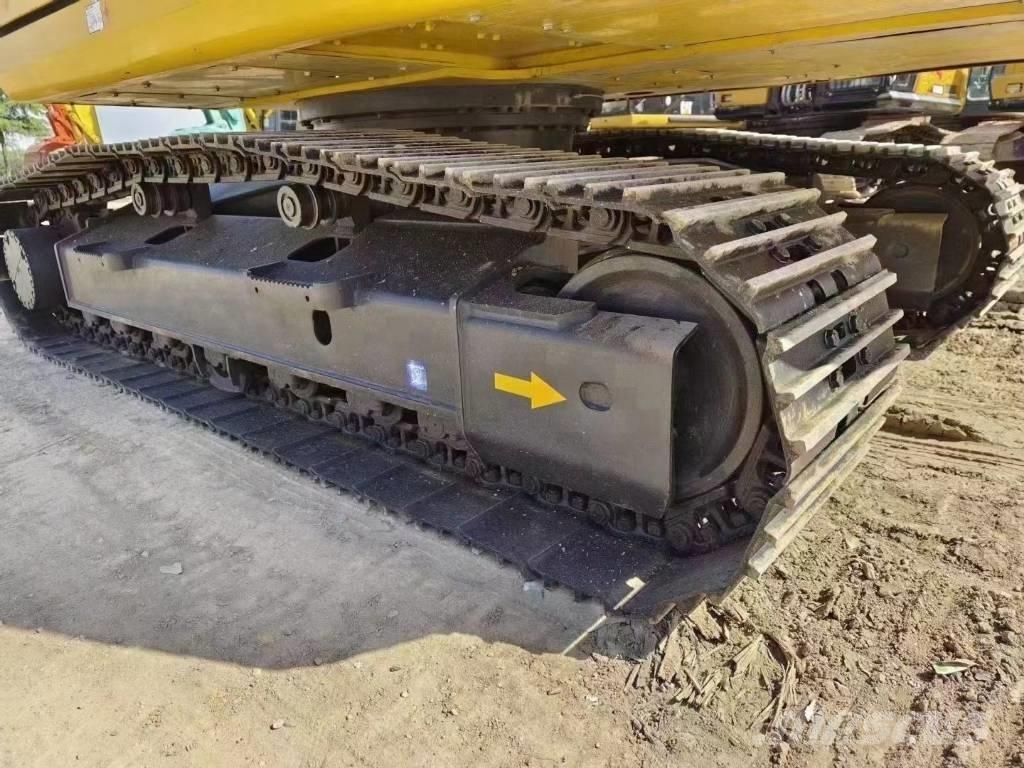 Komatsu PC 200-8 Верижен екскаватор