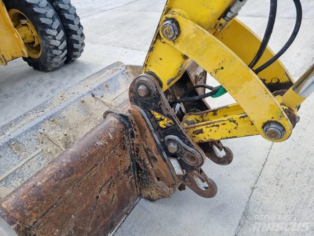 Komatsu PW 118 MR-8 Колесни екскаватори