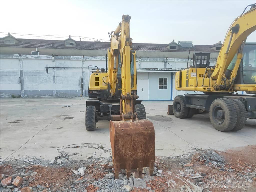 Hyundai R60W-7 Колесни екскаватори