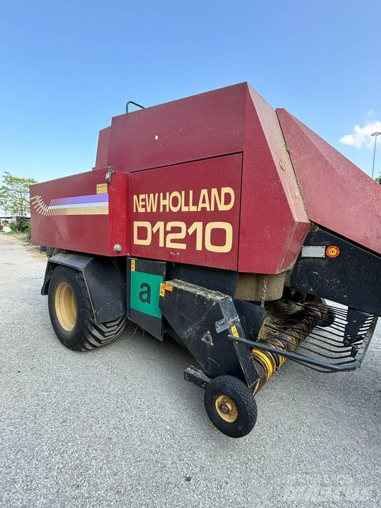 New Holland D 1210 Балопреси квадратни
