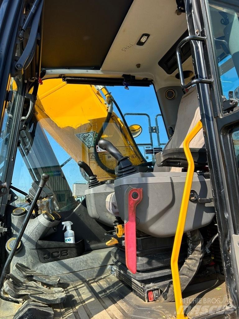 JCB 220X L Верижен екскаватор