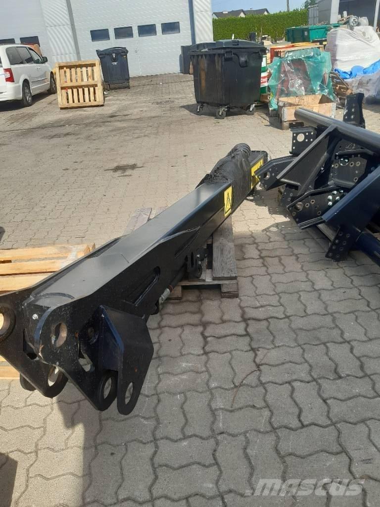 Komatsu 901.6 Карнове за харвестери