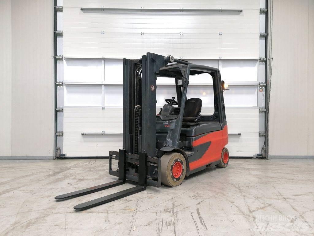 Linde E25L-01 Електрически вилични кари-повдигачи