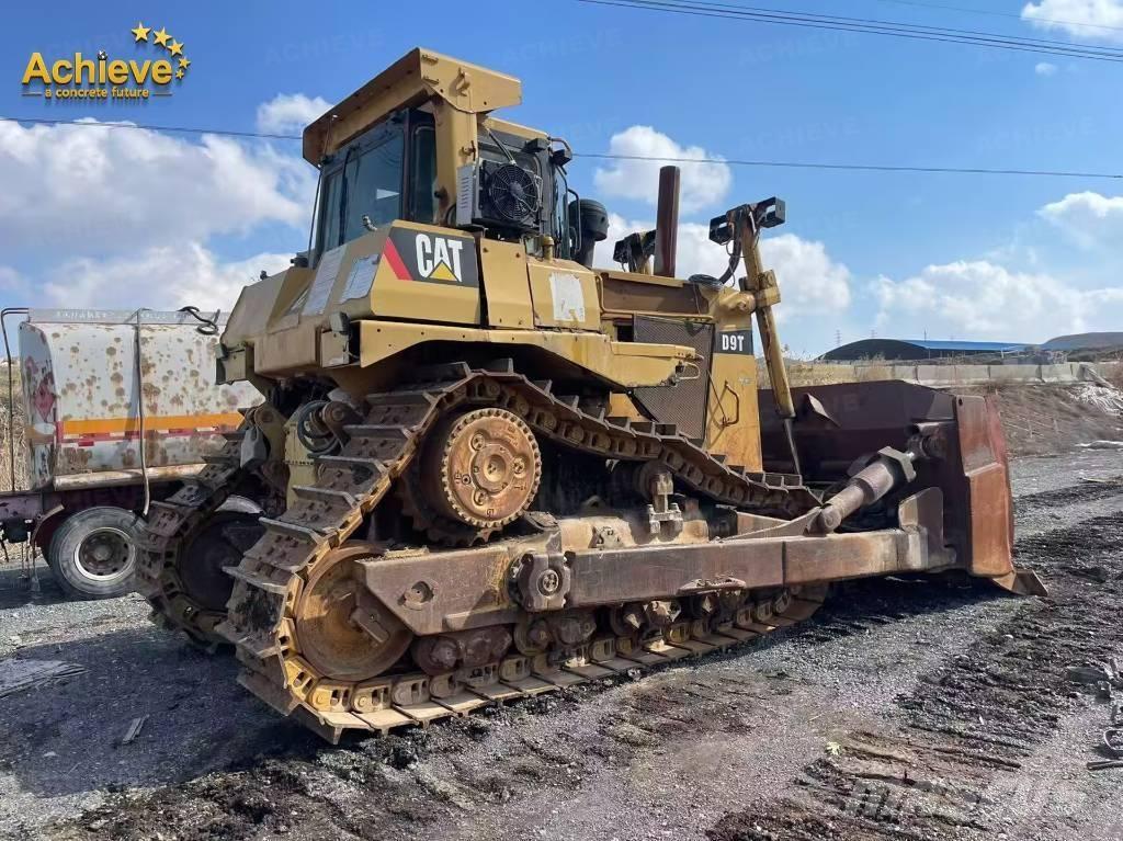 CAT D 9 T Верижни булдозери
