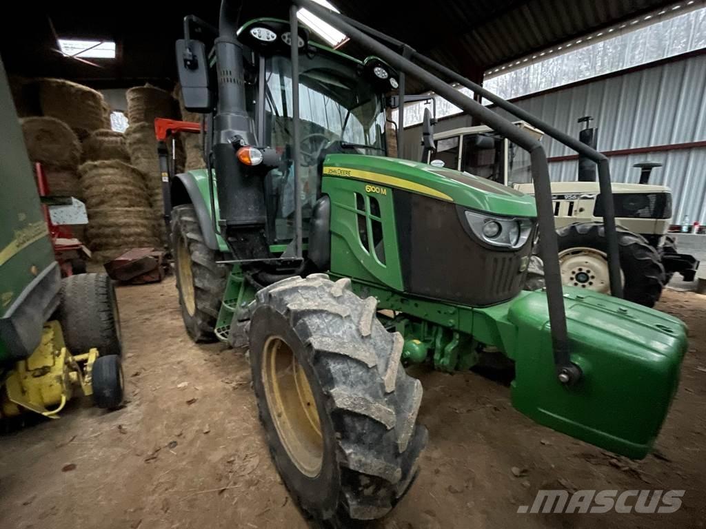 John Deere 6100 M Трактори