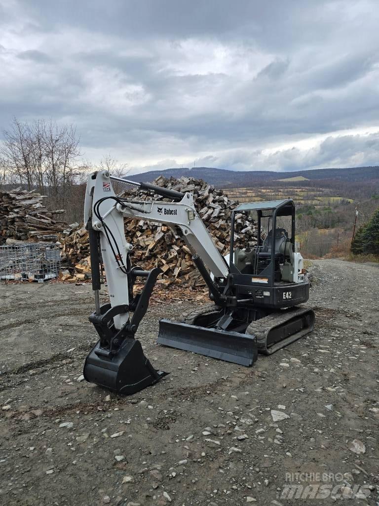 Bobcat E 42 Мини екскаватори < 7 т