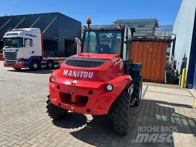 Manitou M 30.4 Камиони за херавни местности