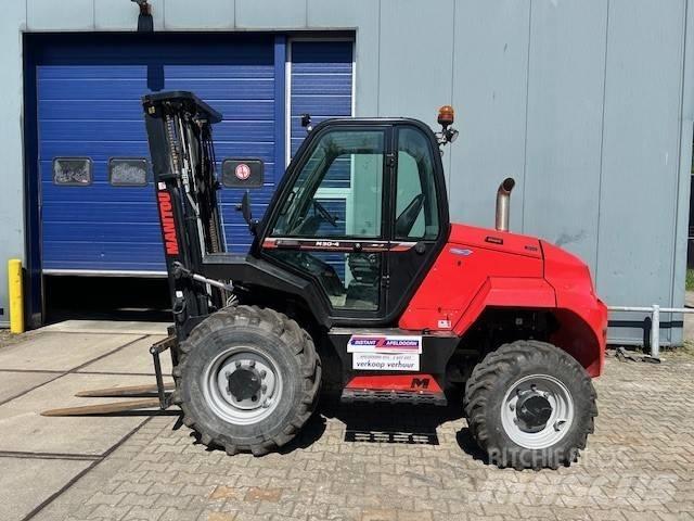 Manitou M 30.4 Камиони за херавни местности