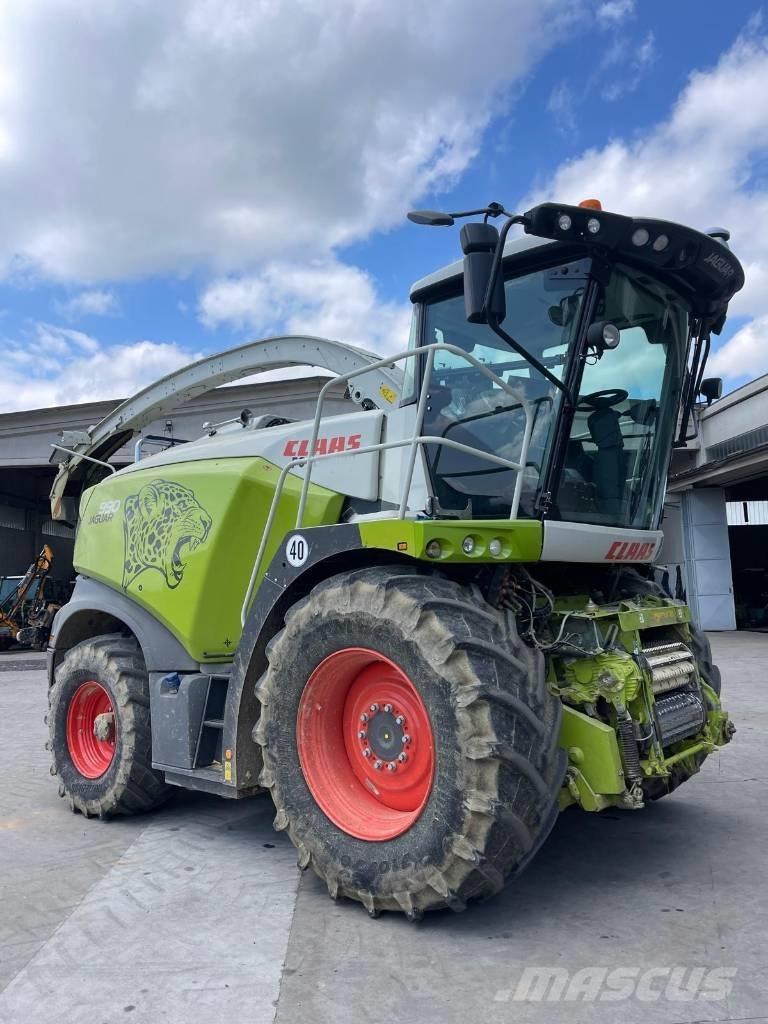 CLAAS Jaguar 990 Самоходни фуражири