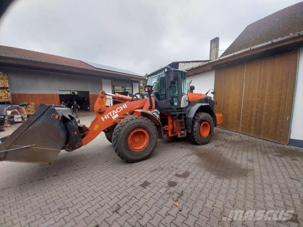 Hitachi ZW 180-5B Колесни товарачи