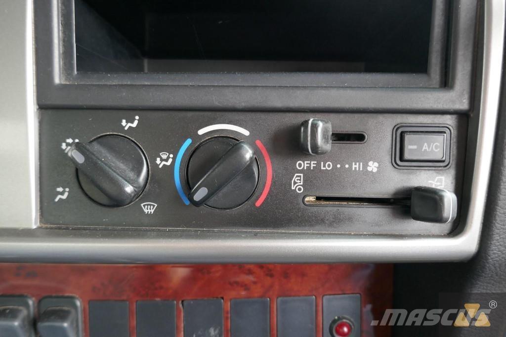 Hino 700FY crane Всъдеходни кранове