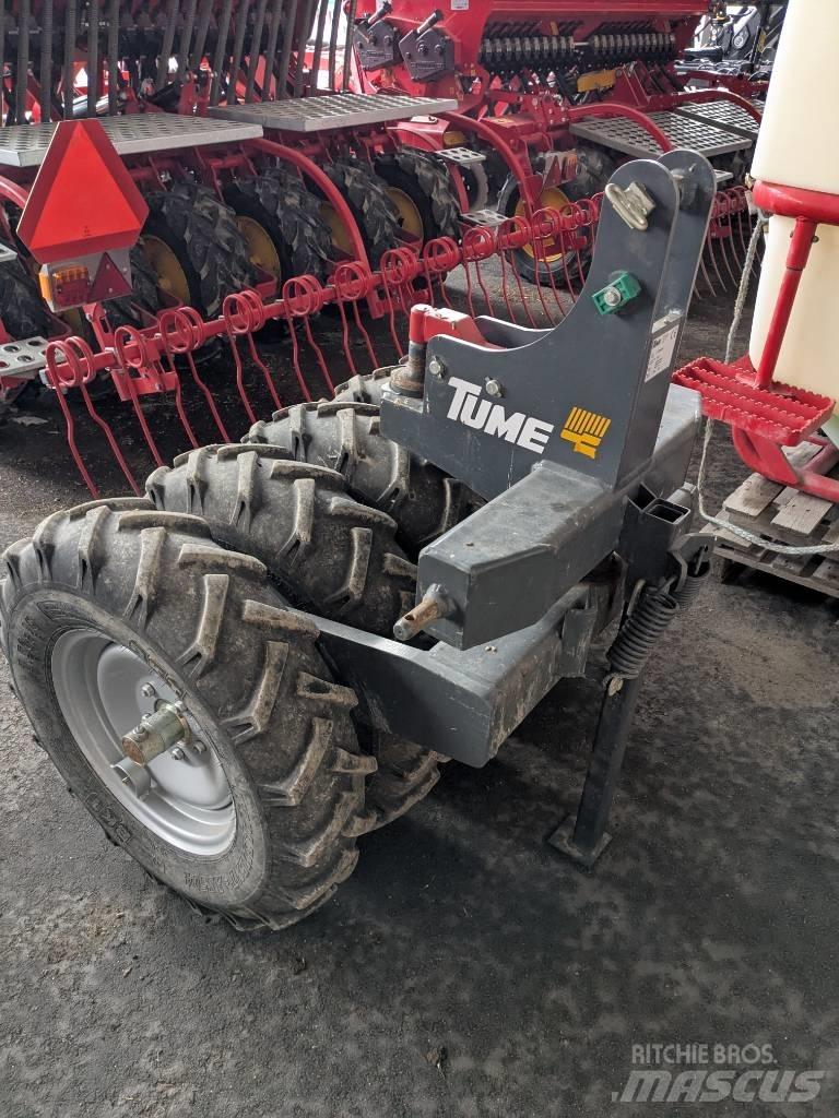 Tume Titan 4000 Комбинирани редосеялки