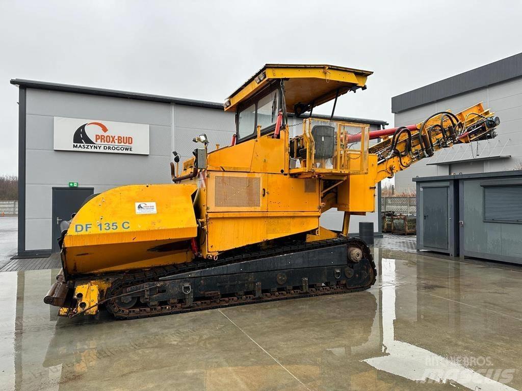 Demag DF 135 C Машини за асфалт