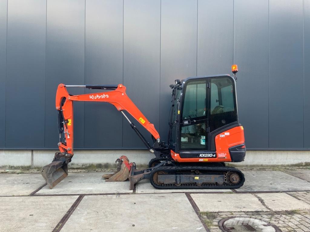 Kubota KX 030-4 Мини екскаватори < 7 т