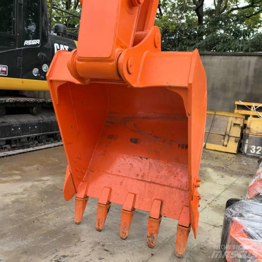 Hitachi ZX 200-3 G Верижен екскаватор