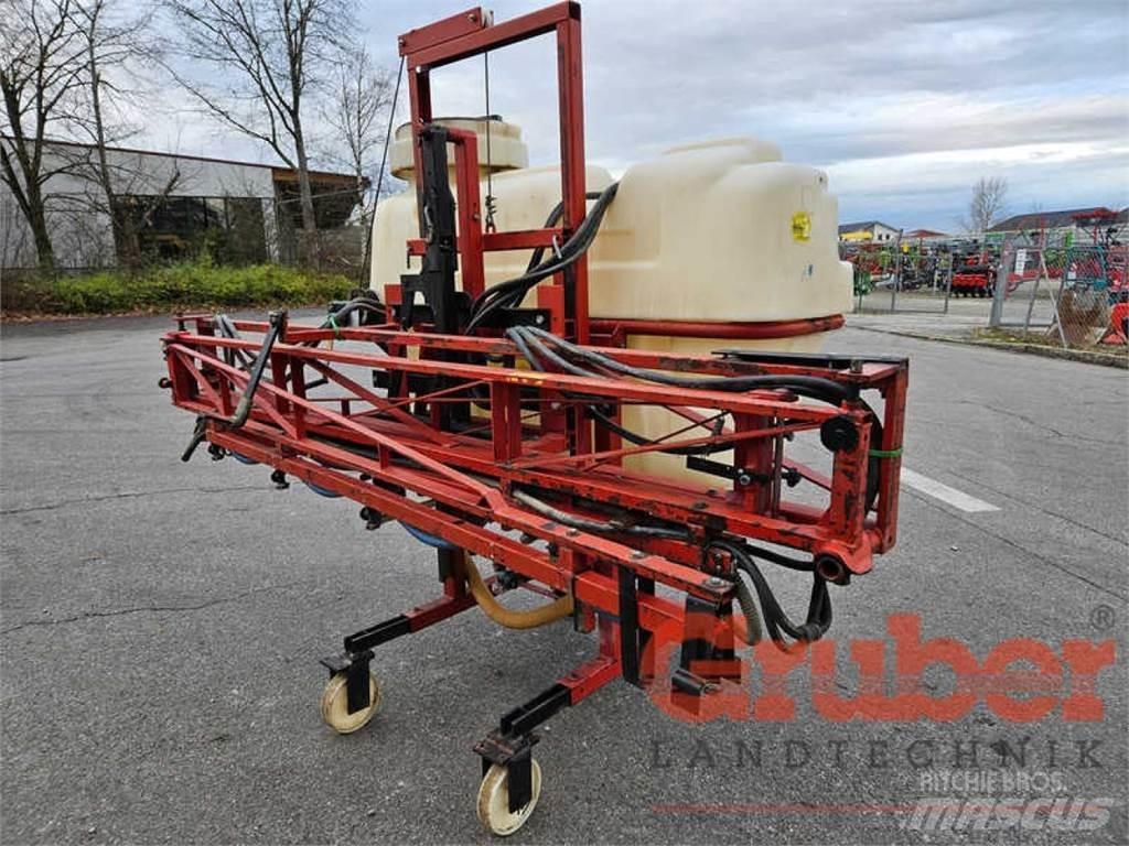 Schmotzer 800 l Прикачни пръскачки

