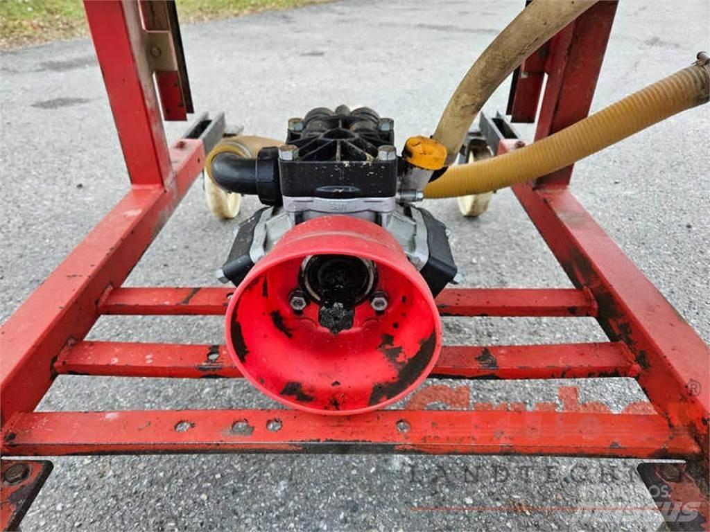 Schmotzer 800 l Прикачни пръскачки
