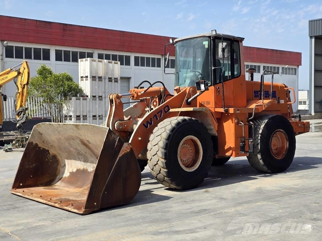 Fiat-Hitachi W170 Колесни товарачи
