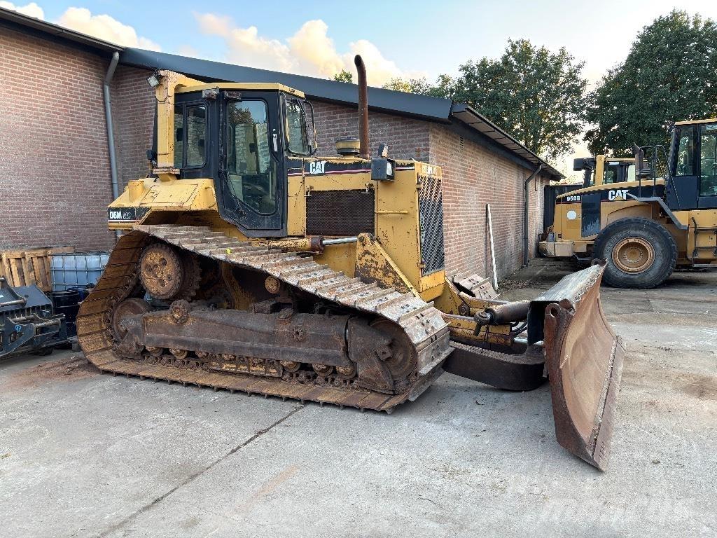 CAT D 6 M LGP Верижни булдозери
